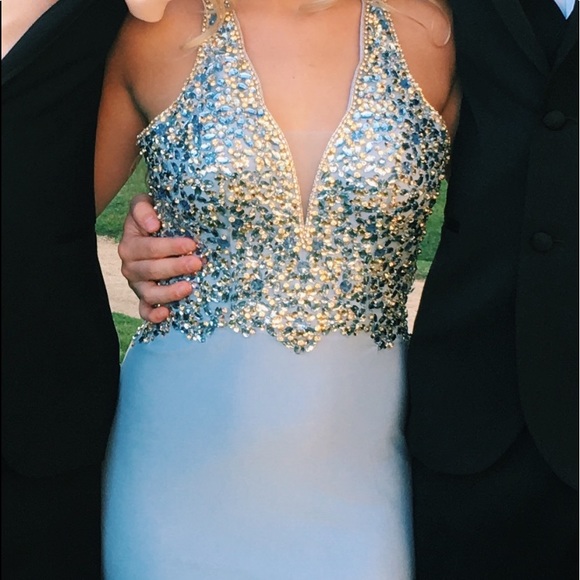 I am selling my prom dress! - Picture 5 of 6